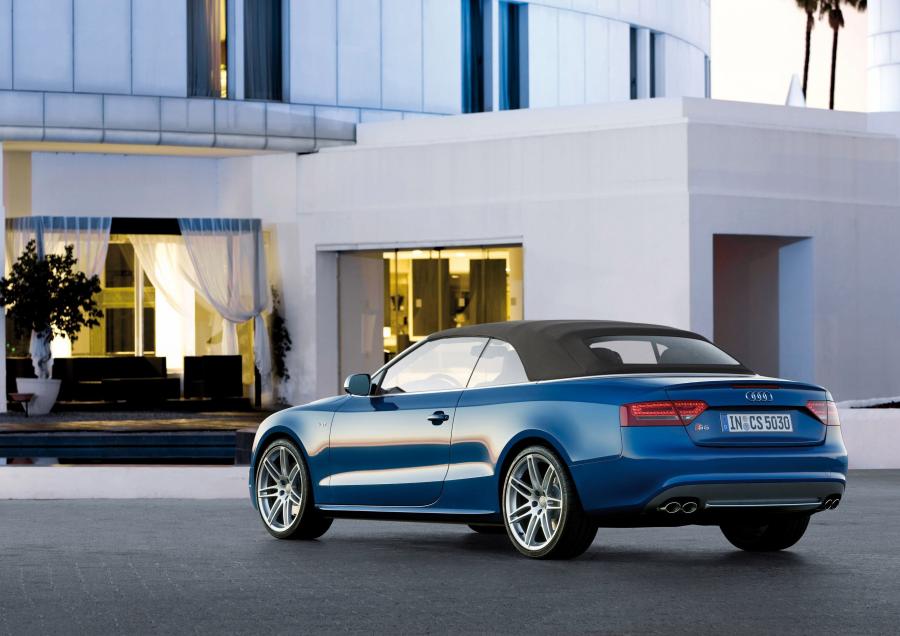  Audi S5 Cabriolet 2009 года  (фото 21 из 56)